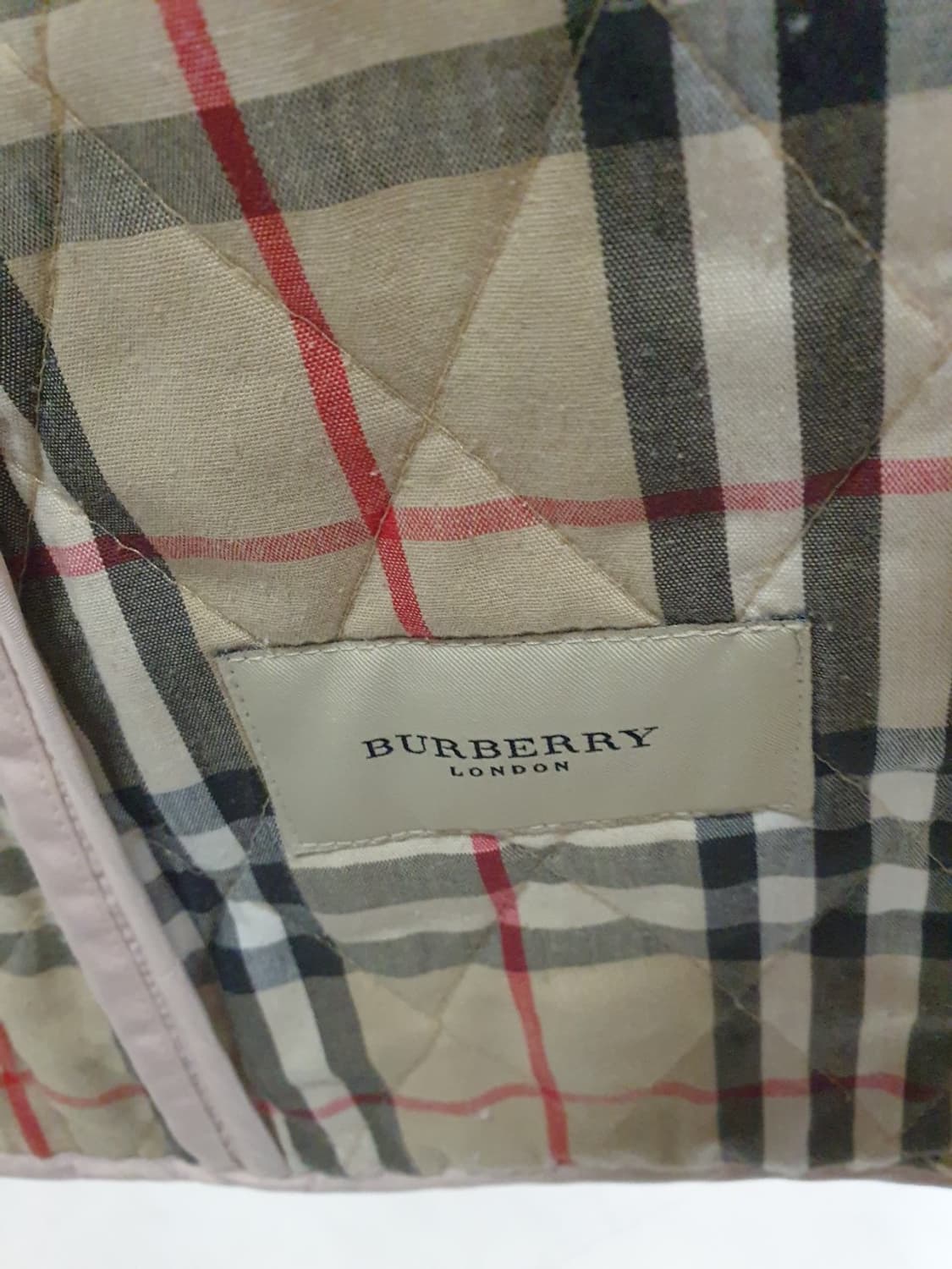 버버리 연핑꾸 퀼팅자켓 상품이미지5