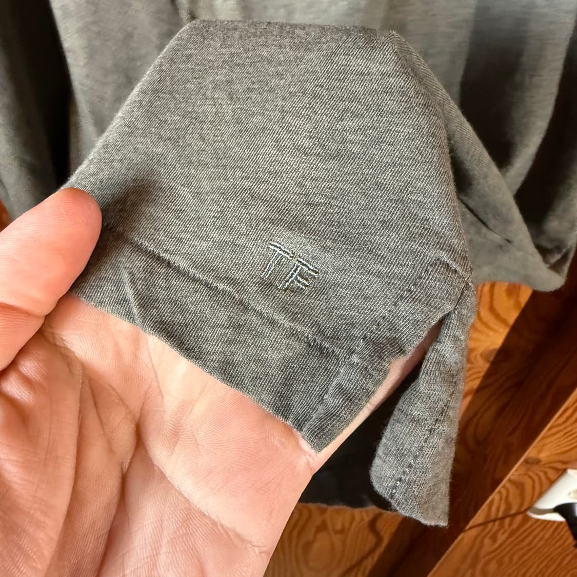 톰포드 헨리넥 니트 판매 합니다. 상품이미지5