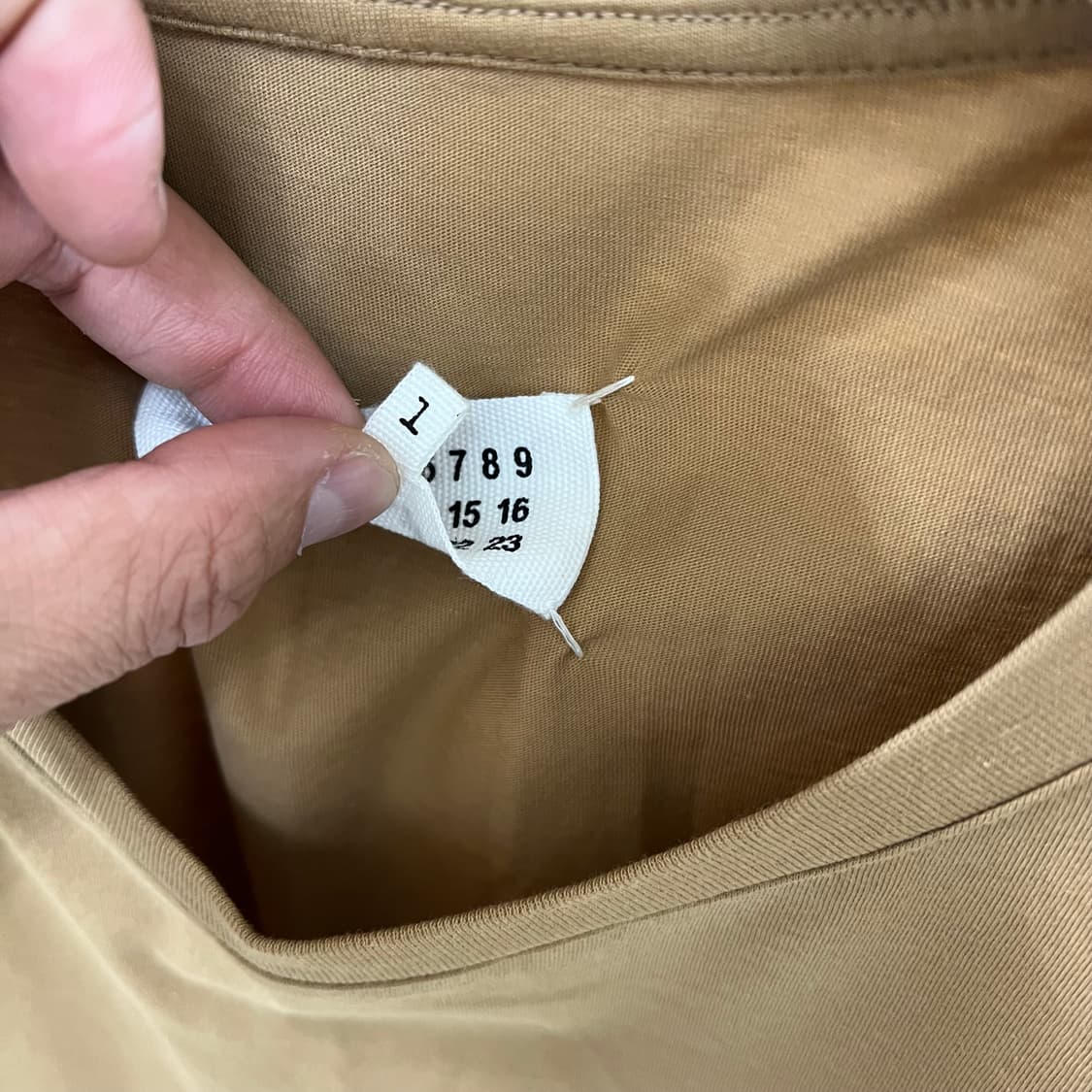 [L] 마르지엘라 티셔츠 베이지2 상품이미지2