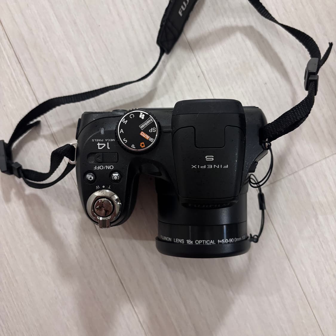 후지필름 파인픽스 S2950 블랙 18배줌 빈티지 카메라 상품이미지3