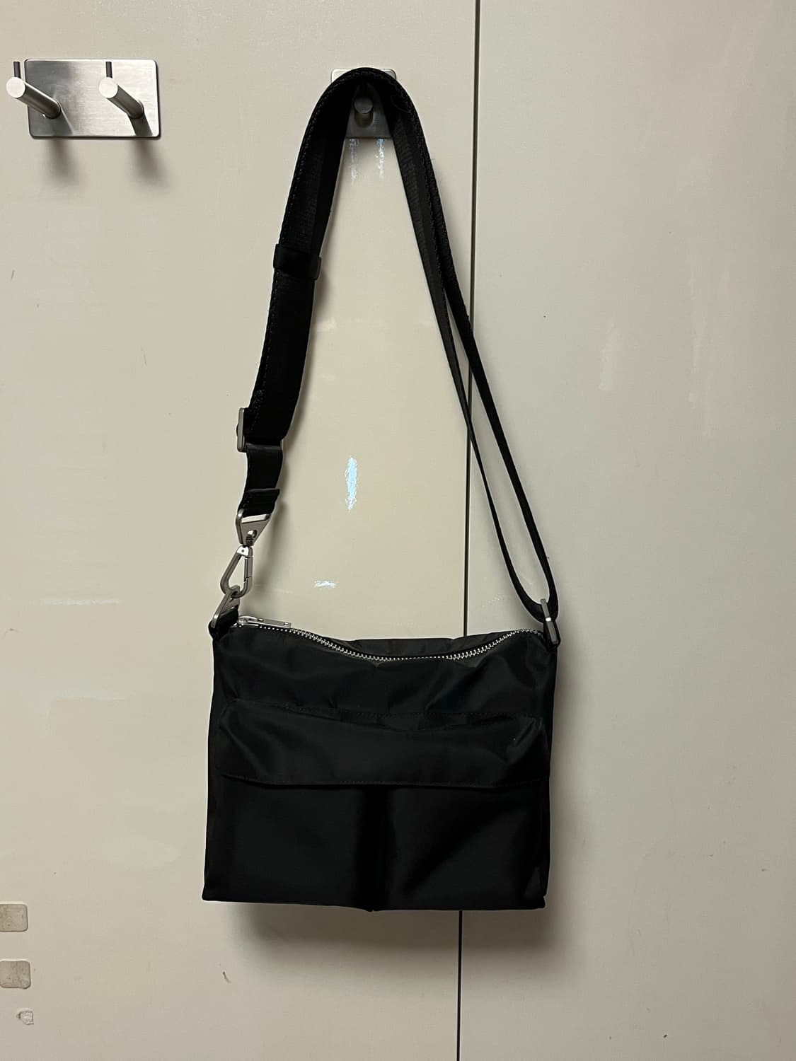 COS 코스 유틸리티 크로스백 상품이미지4