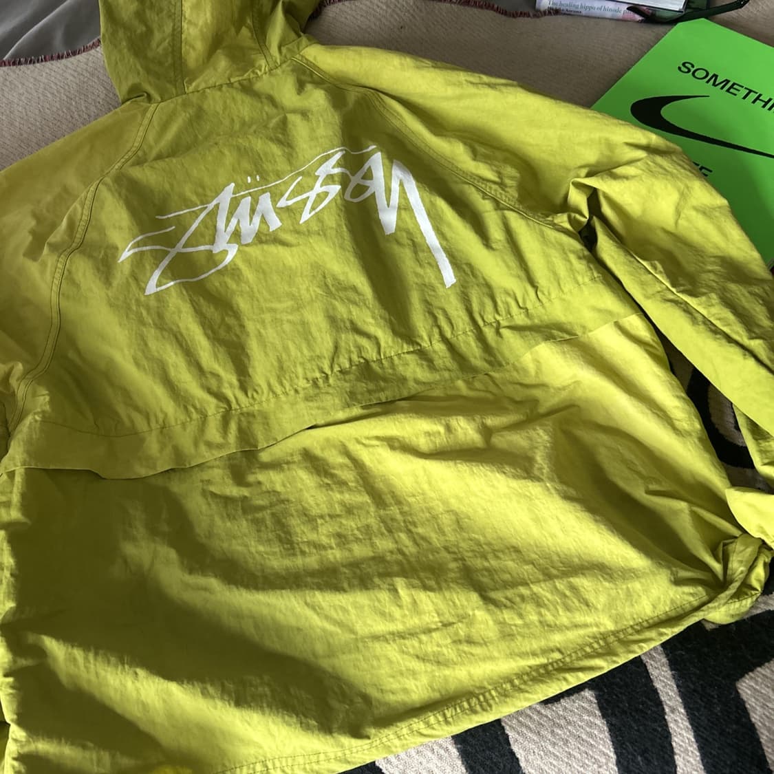스투시 웨이브 다이 비치 쉘 자켓 슬라임 상품이미지3