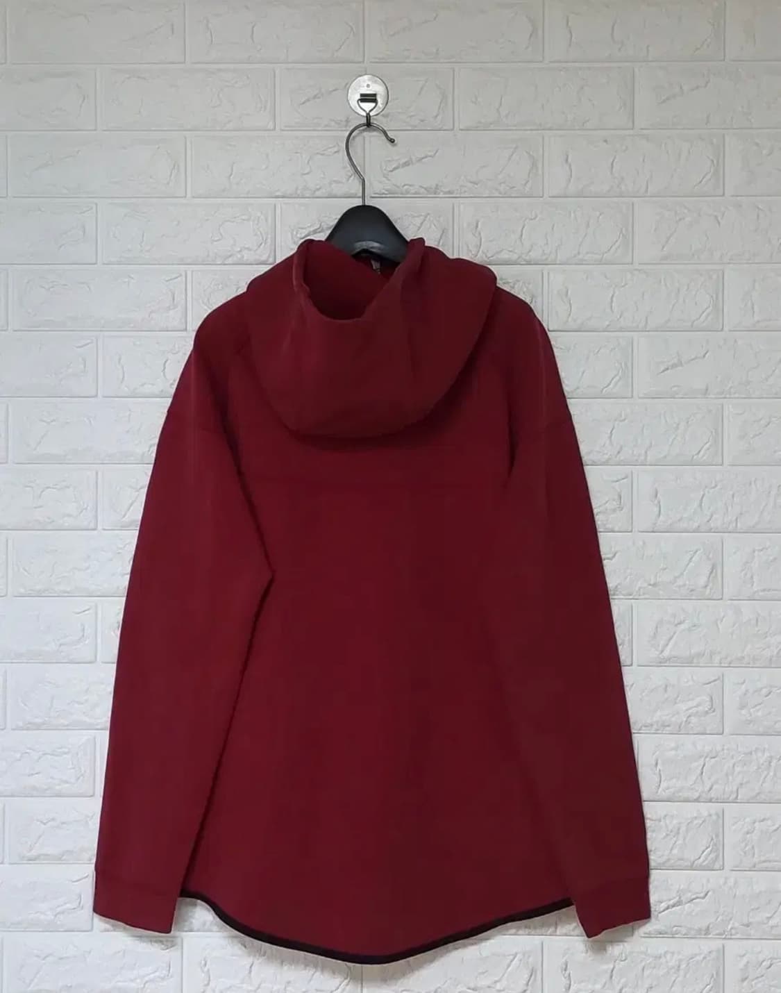 (라이즈 소희 착용) 나이키 테크팩 버건디  상품이미지3