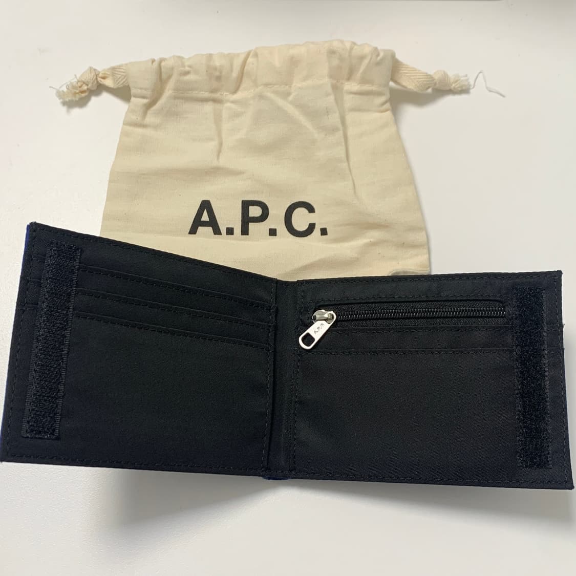 아페쎄 칼하트 콜라보 지갑 카드홀더 상품이미지3