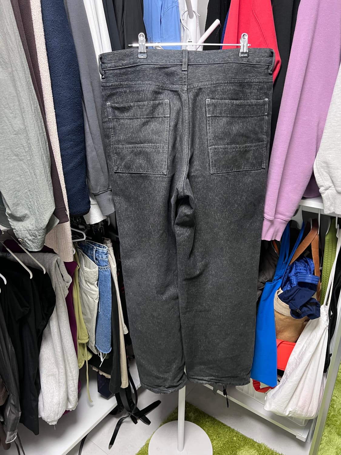 COS 코스 릴렉스드 와이드 핏 흑청 데님 팬츠 상품이미지3