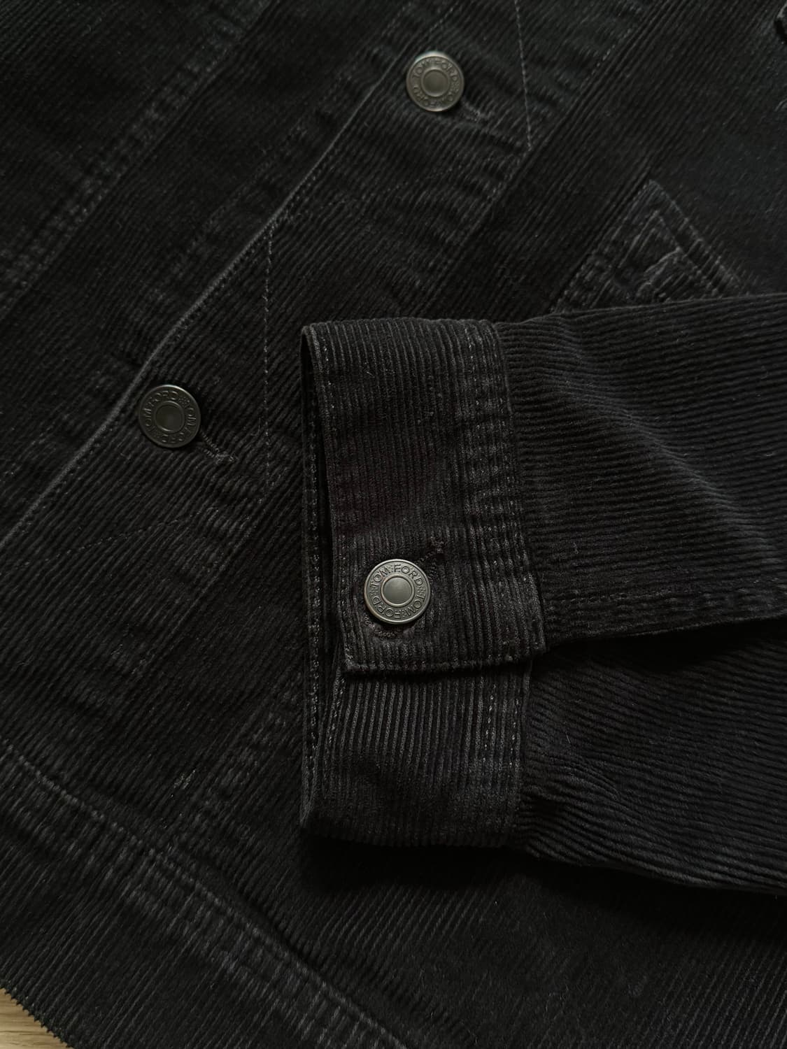 톰포드 코듀로이 트러커 xxl 블랙 상품이미지4