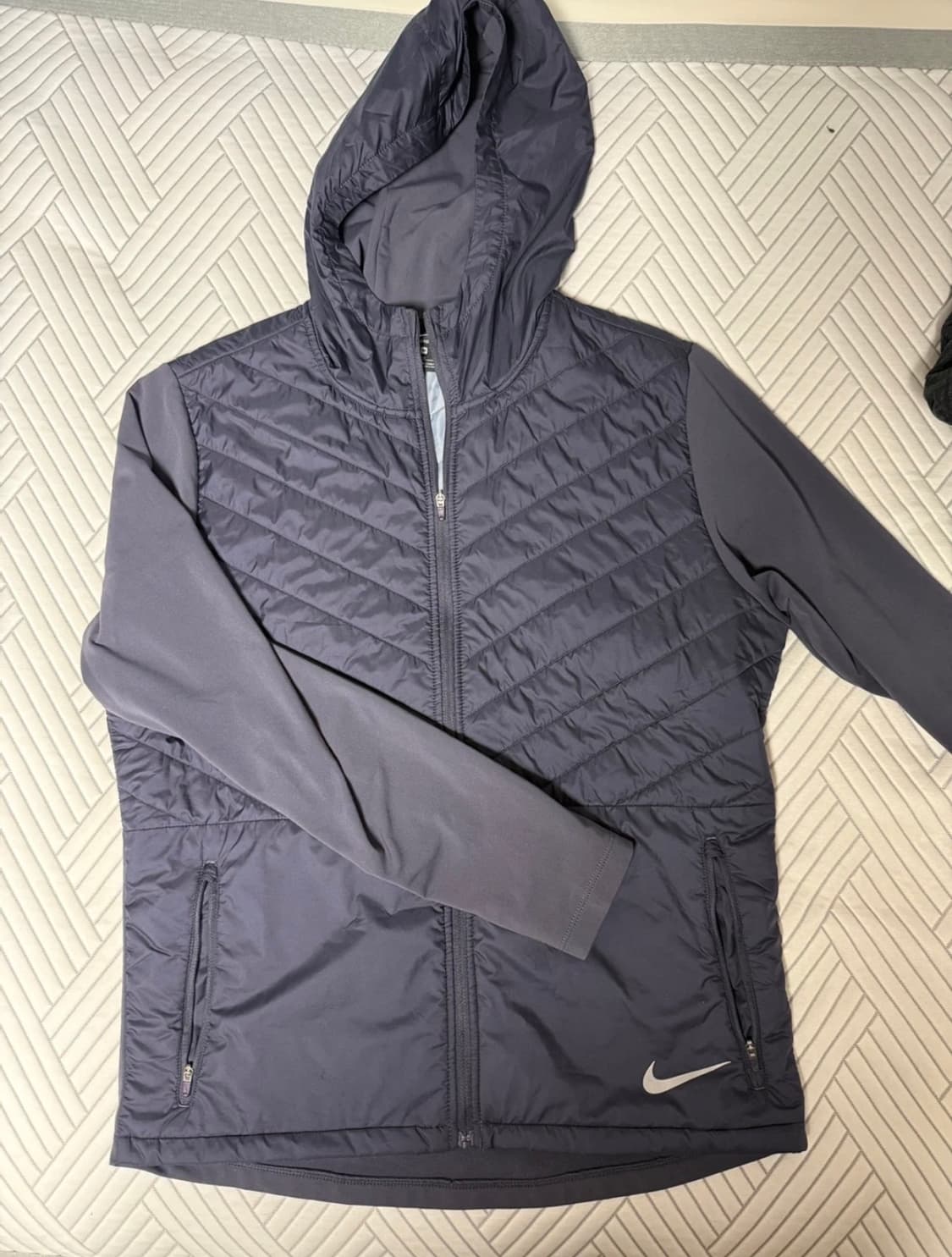 나이키 에어로레이어 자켓 상품이미지1