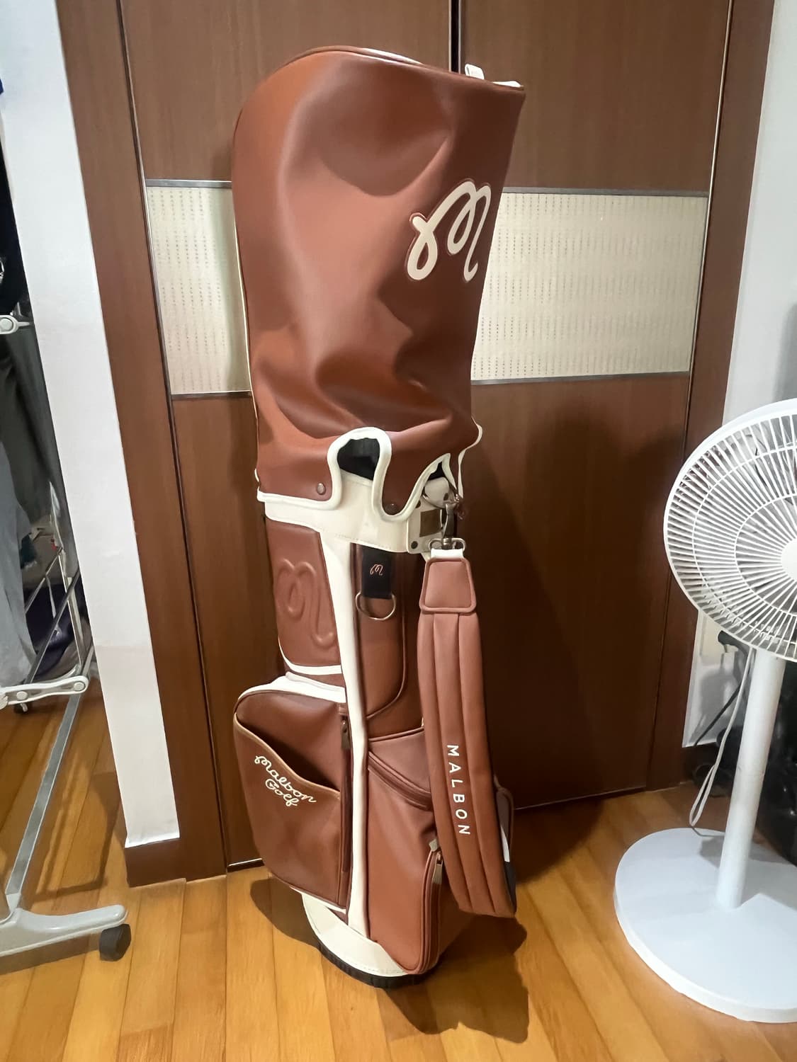 말본 골프 M 버킷 클래식 스탠드백 상품이미지3