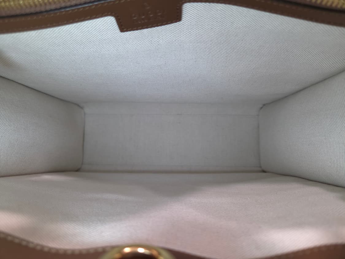 구찌 인터로킹 에보니 토트 숄더백 스몰 상품이미지6