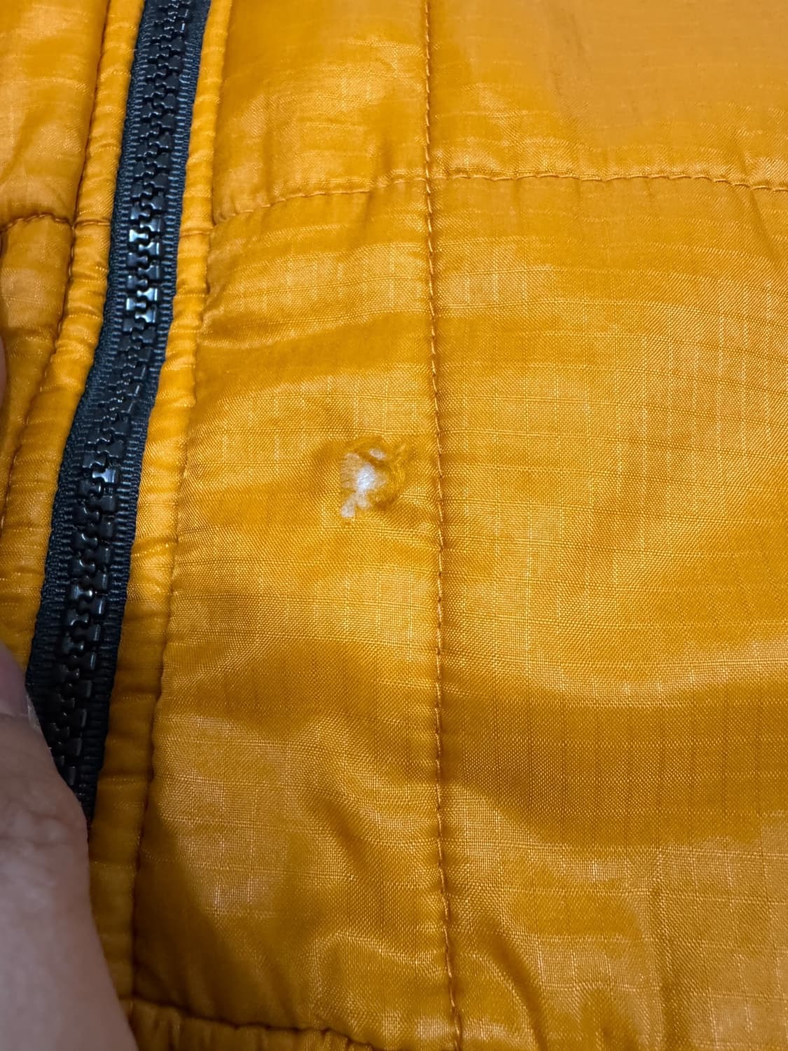 나이키 ACG 프리마로프트 패딩 조끼 XL 상품이미지3