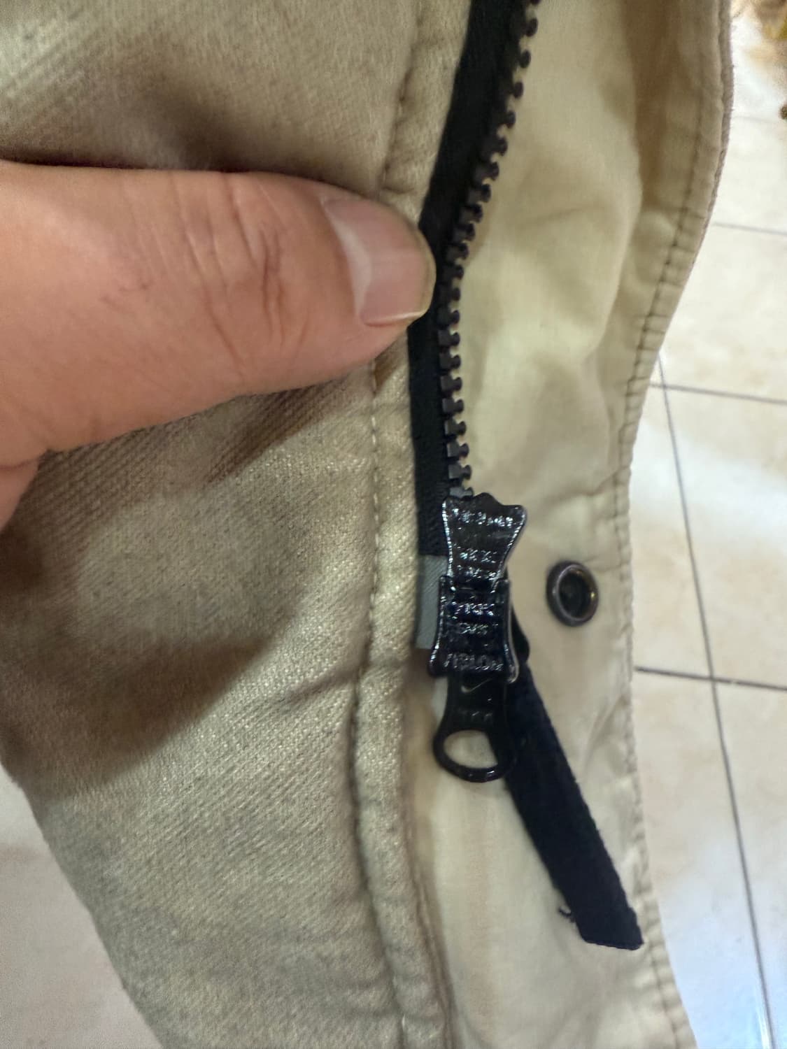 95-100 정품 스톤아일랜드 밀스펙 후드패딩 팝니다 상품이미지8