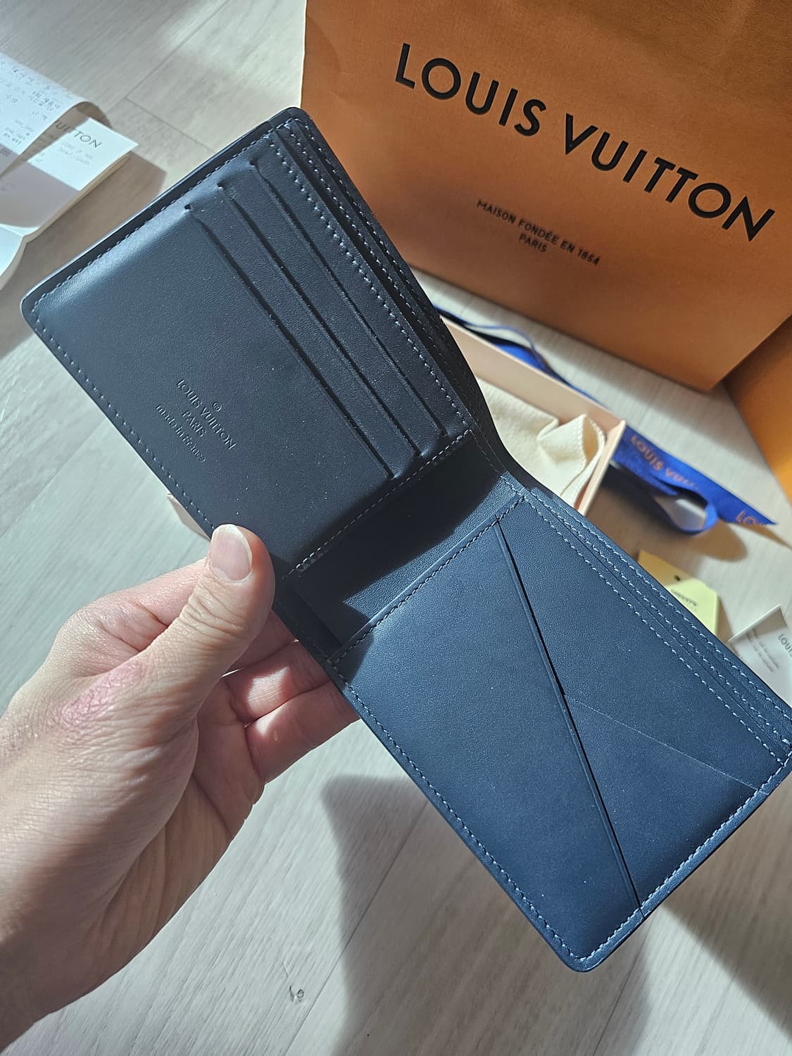 루이비통 멀티플 월렛 네이비 블루 판매합니다 (M83379) 상품이미지7