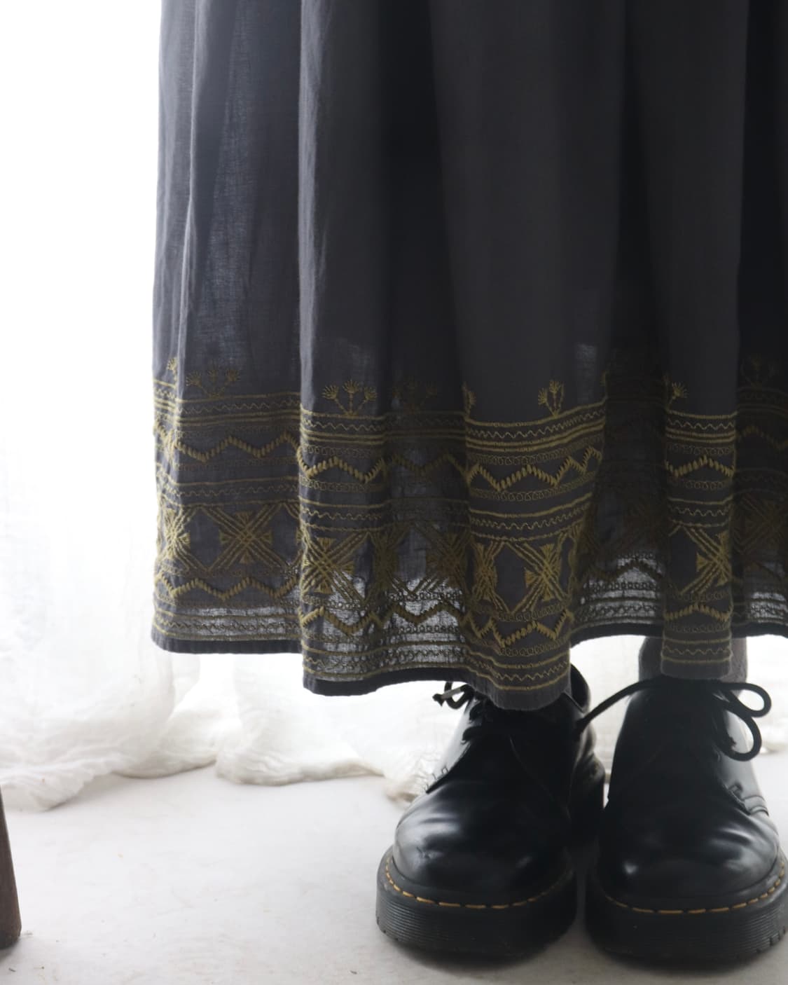 [Beams Heart] Ethnic Embroidery Skirt 상품이미지5