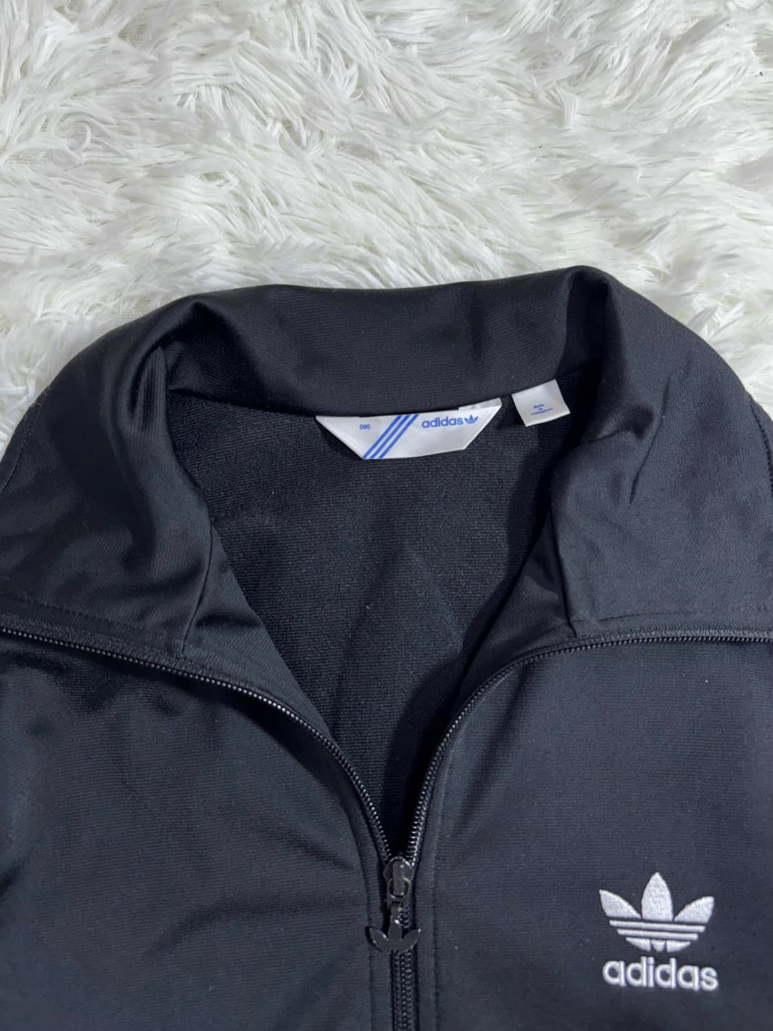 아디다스 빅로고 블랙 유로파 트랙탑  상품이미지8