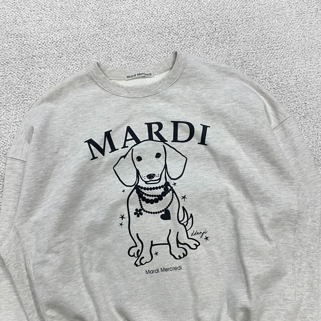 마르디메크르디 레글런 스윙 딴지 맨투맨 오트밀  상품이미지3