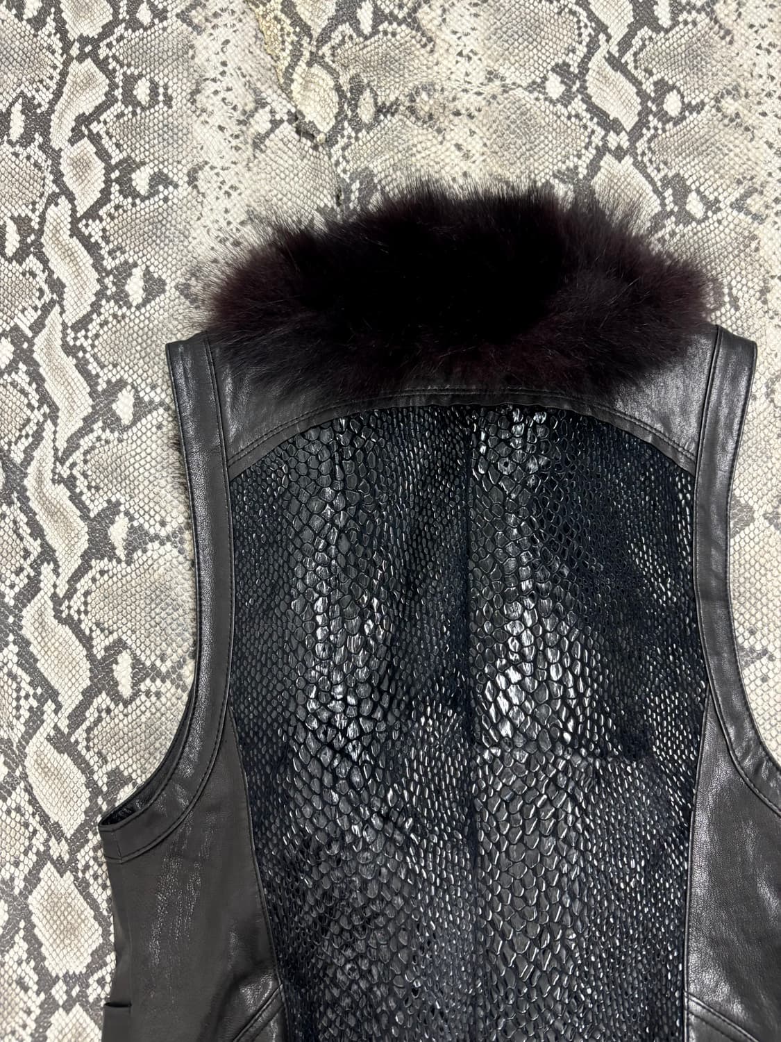 V-Kei Rare Python Design Fur Trimming Sh 상품이미지8
