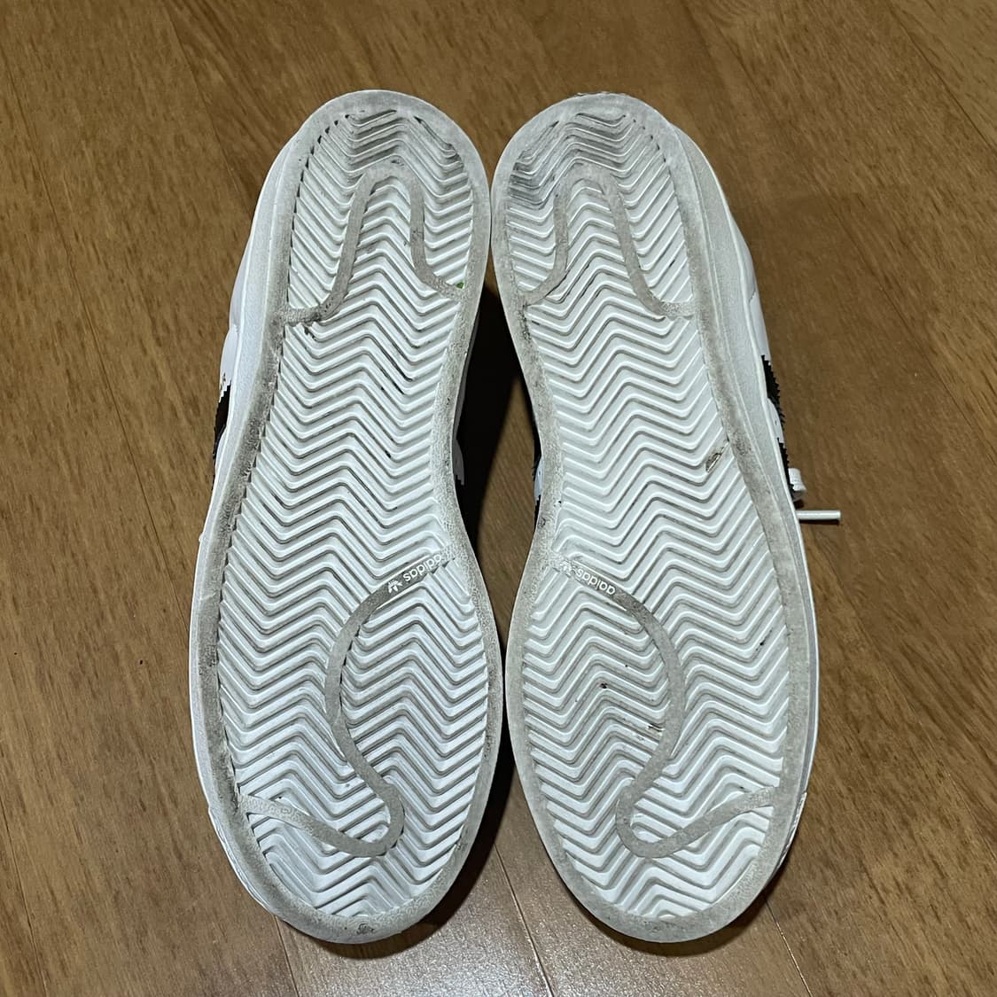 아디다스 슈퍼스타 흰검 245-250 상품이미지8