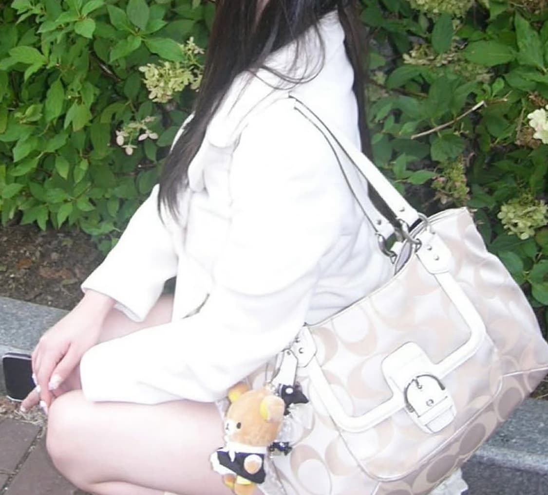 코치 숄더백 상품이미지3