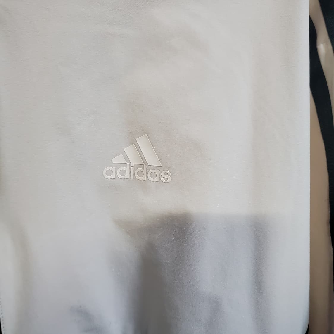 아디다스 삼선  딸기우유 트랙탑 바람막이  상품이미지3