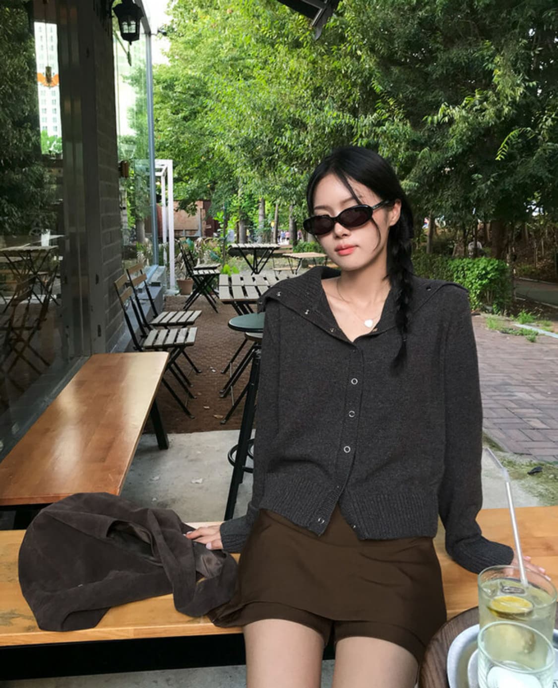 버튼 카라 니트 [브라운] 상품이미지1