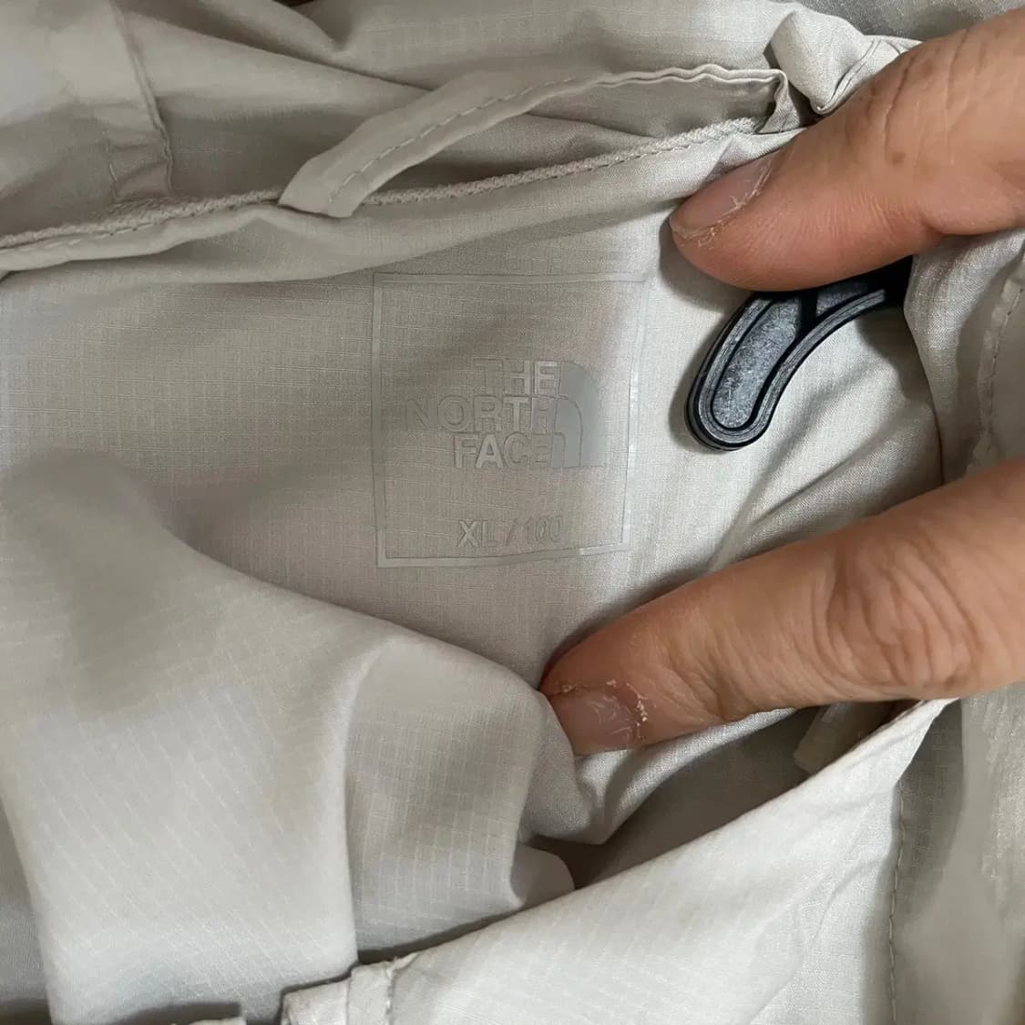 XL 노스페이스 여성 경량 바람막이 자켓 N.7387 상품이미지5