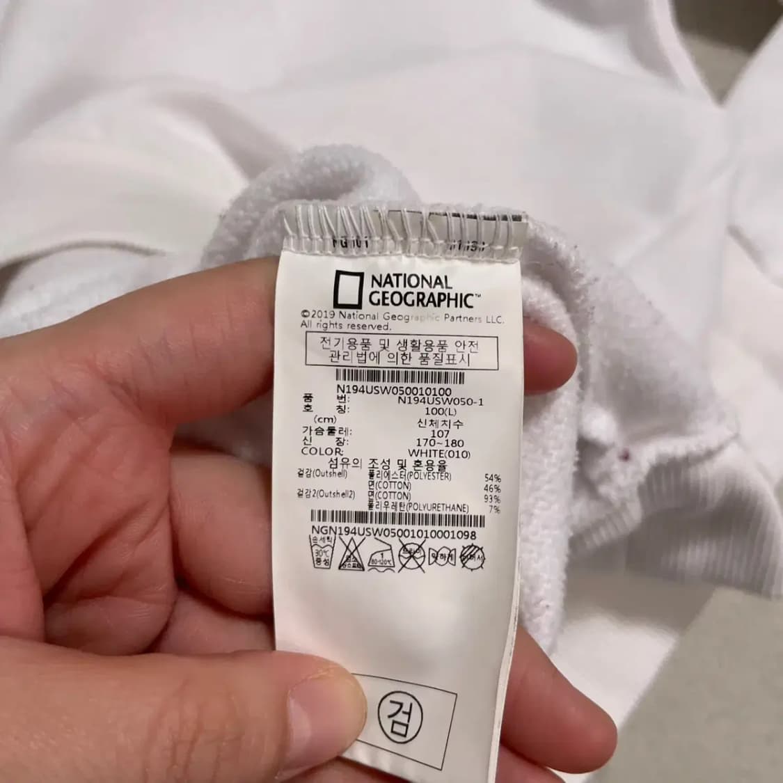 L 네셔널지오그래픽 라운드 맨투맨 N.7466 상품이미지4