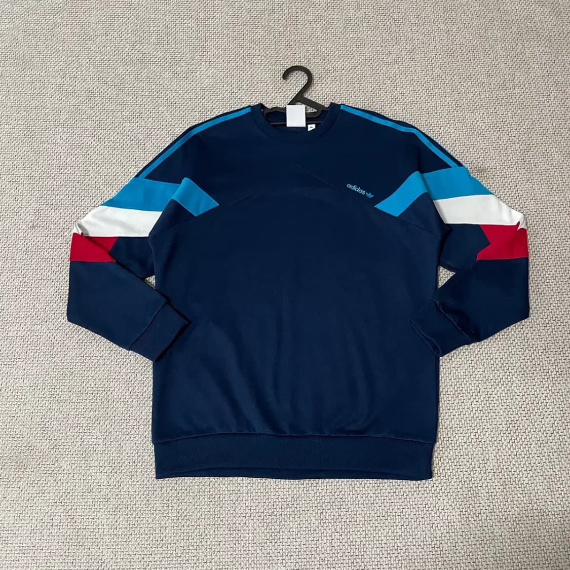 2XL 아디다스 라운드 맨투맨 N.7765 상품이미지1
