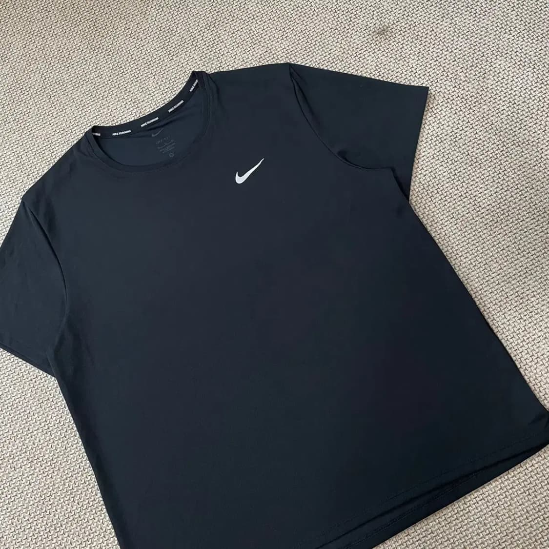 XL 나이키 기능성 라운드 반팔티 N.8253 상품이미지2