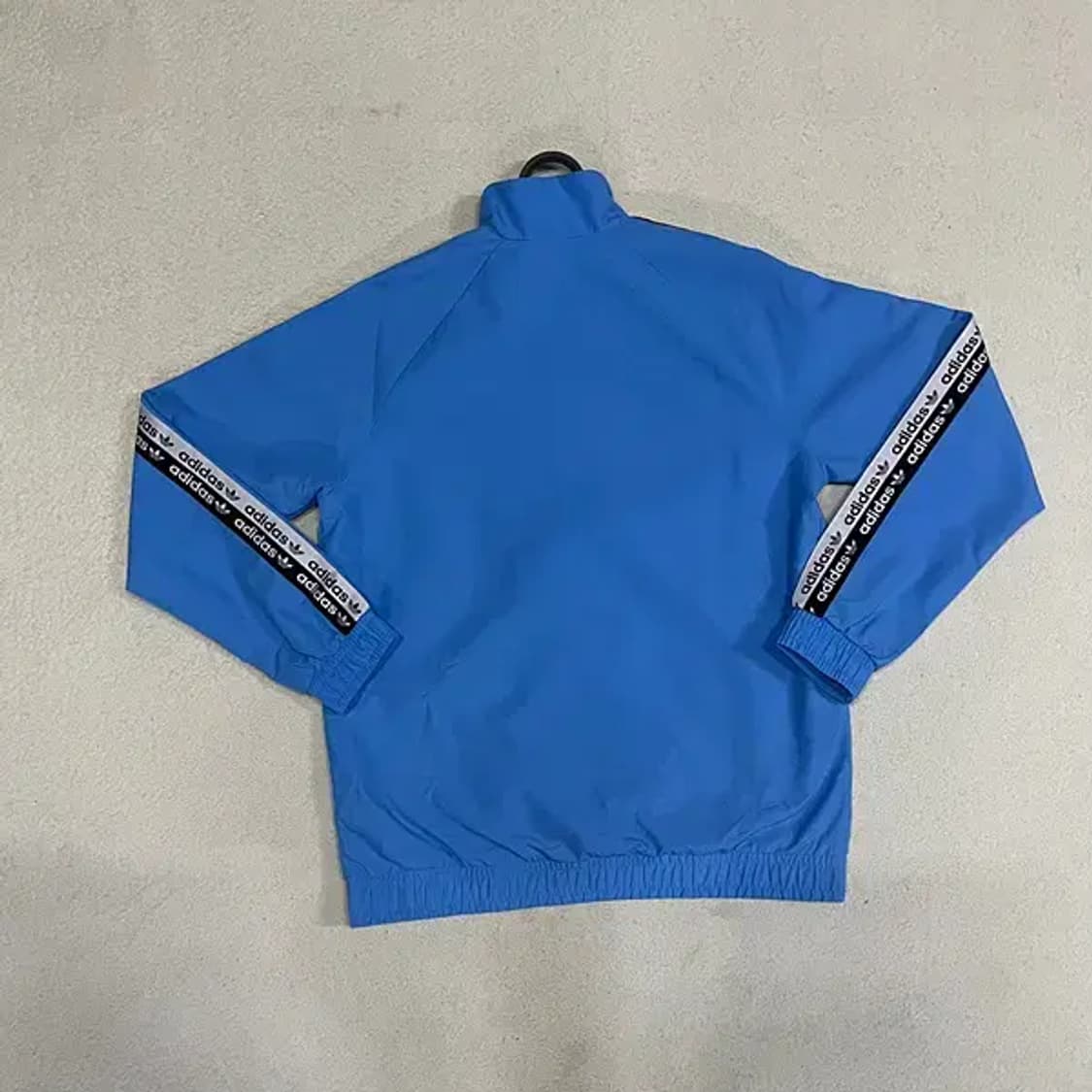 160 아디다스 바람막이 자켓 B.2759 상품이미지3