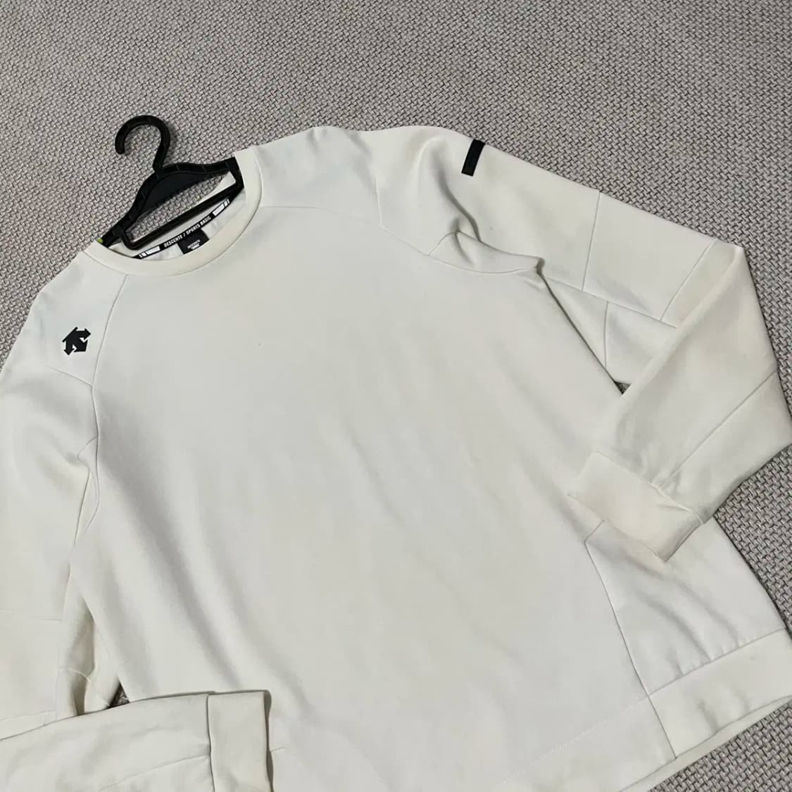 XL 데상트 라운드 맨투맨 N.9139 상품이미지2