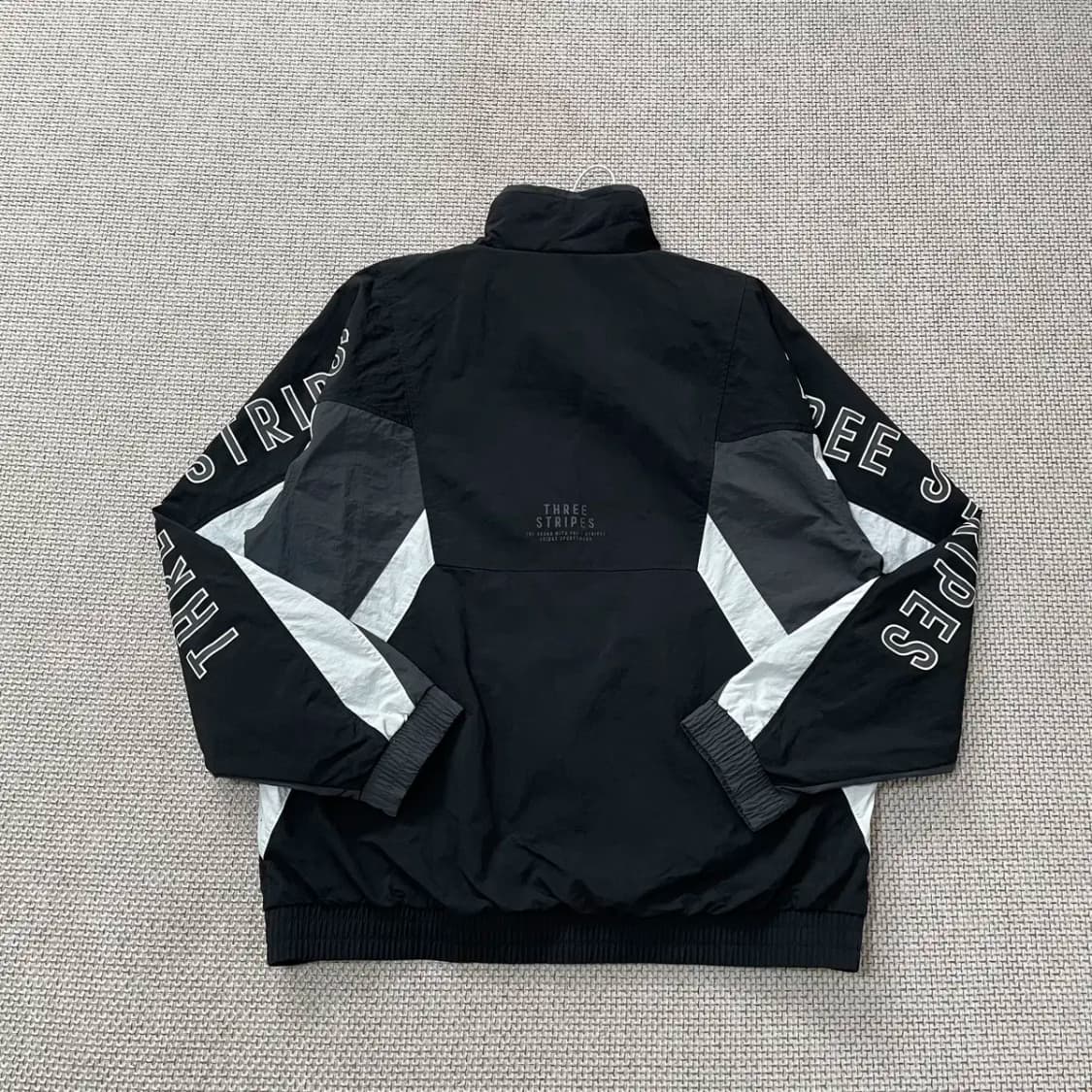 M 아디다스 우븐 바람막이 자켓 24SS N.9357 상품이미지4