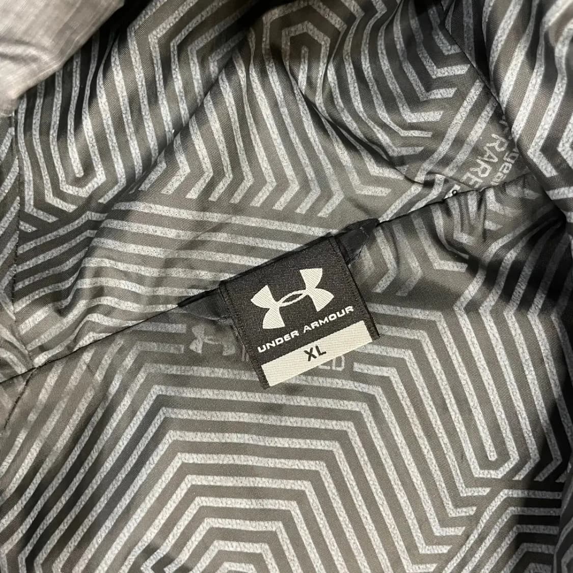 XL 언더아머 여성 경량패딩 B.705 상품이미지5