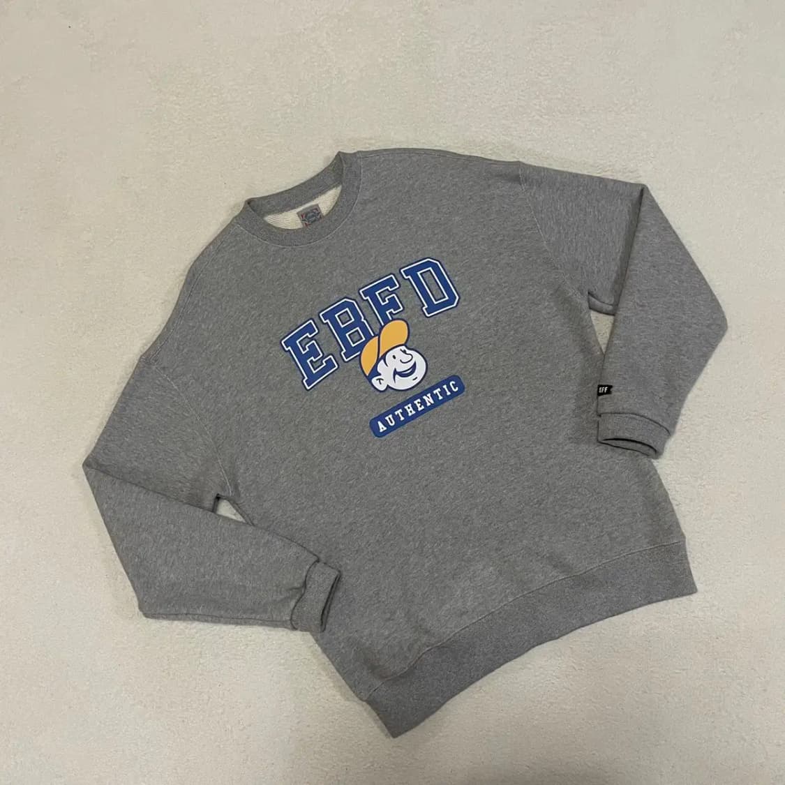 M 이벳필드 라운드 맨투맨 B.852 상품이미지1