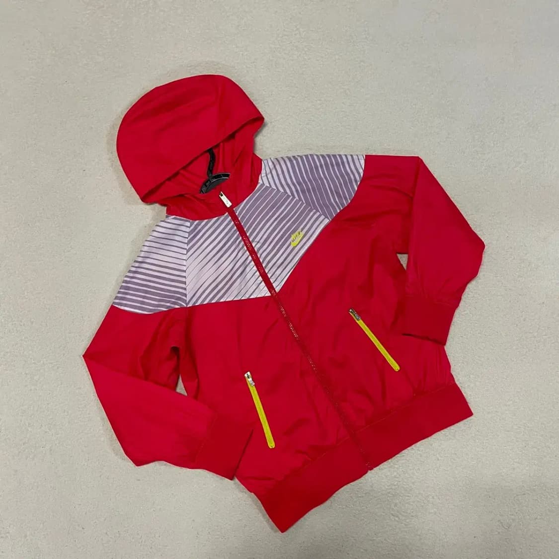 L 나이키 여성 윈드러너 바람막이 B.843 상품이미지1