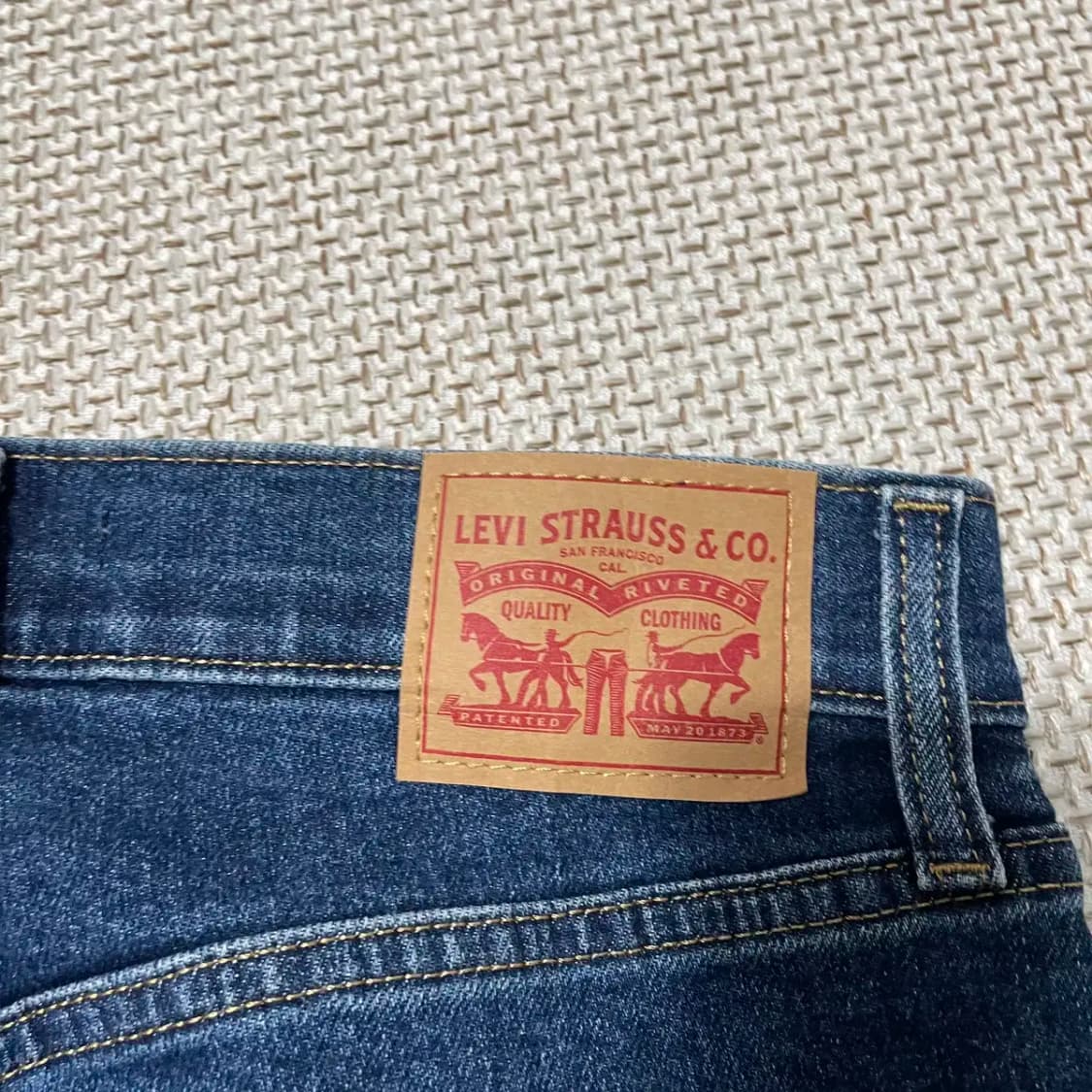 28 리바이스 하이웨스트 크롭 플레어진 청바지 N.9457 상품이미지4