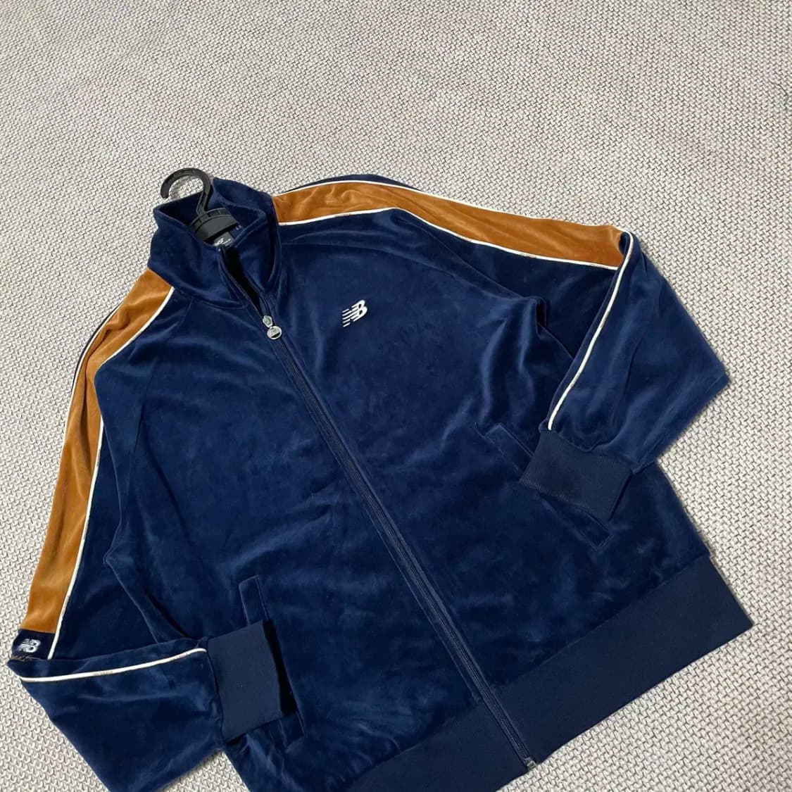 M 뉴발란스 벨벳 트레이닝복 져지 자켓 N.9477 상품이미지2