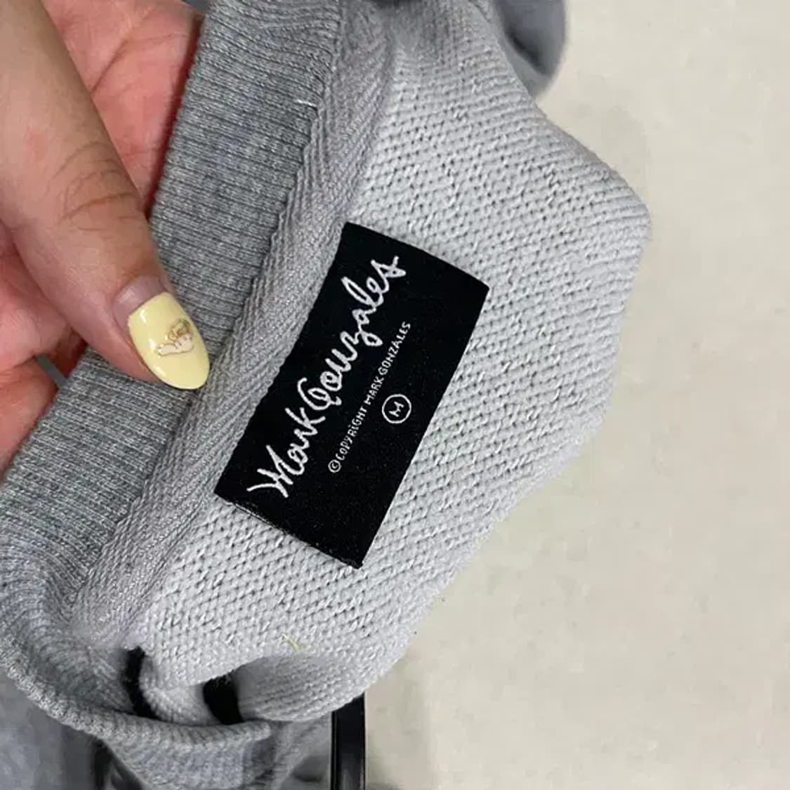 M 마크앤곤잘레스 라운드 맨투맨 B.2123 상품이미지5