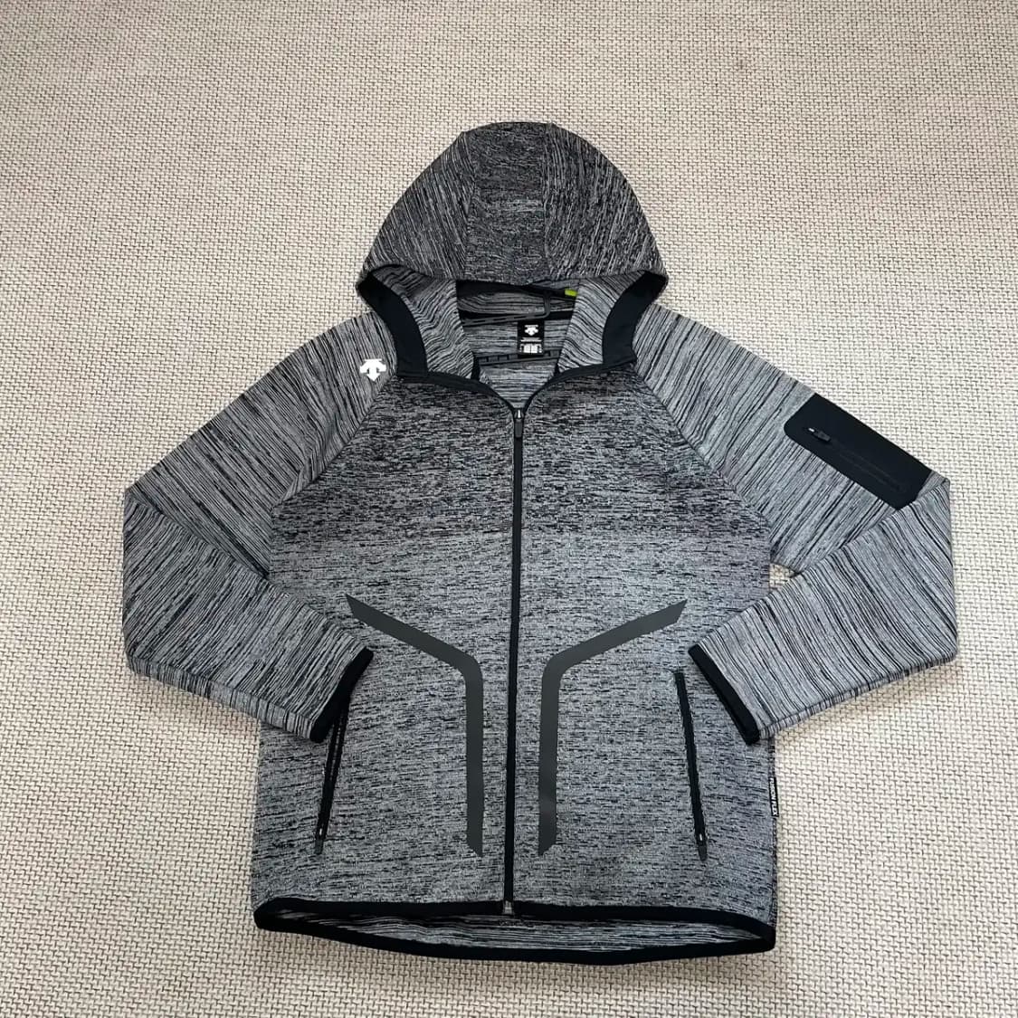 L 데상트 후드집업 자켓 N.8671 상품이미지1