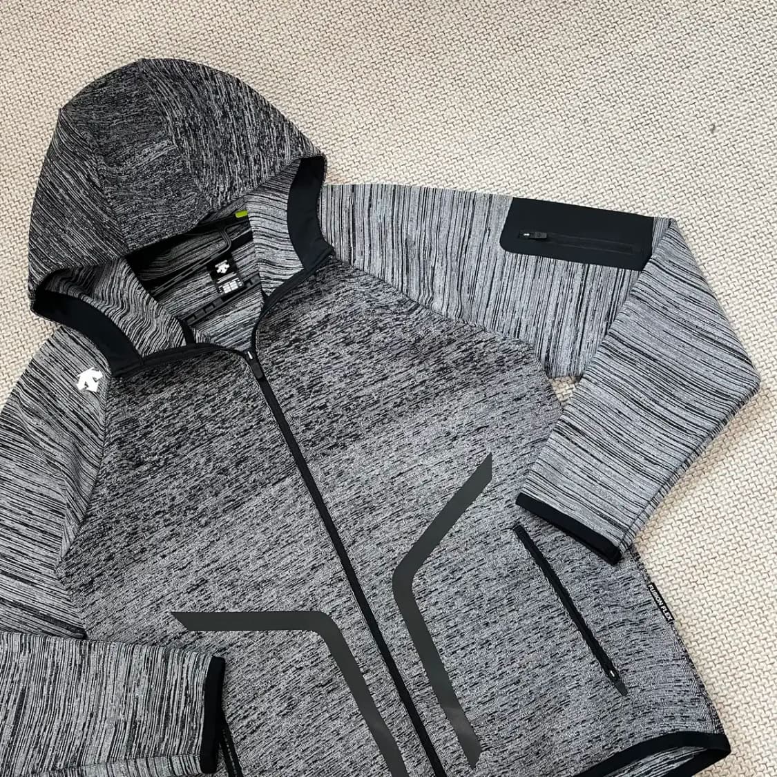 L 데상트 후드집업 자켓 N.8671 상품이미지2