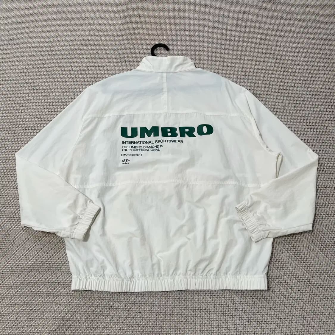 L 엄브로 바람막이 웜업 N.8820 상품이미지4