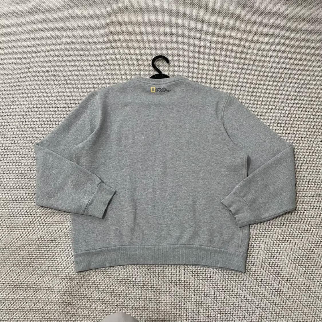 L 네셔널지오그래픽 여성 기모 라운드 맨투맨 N.8863 상품이미지4