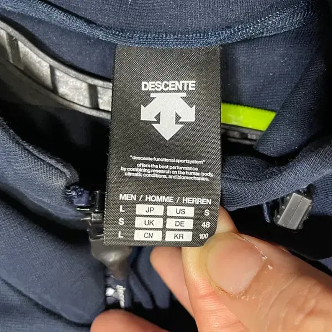 L 데상트 후드집업 자켓 N.5767 상품이미지5