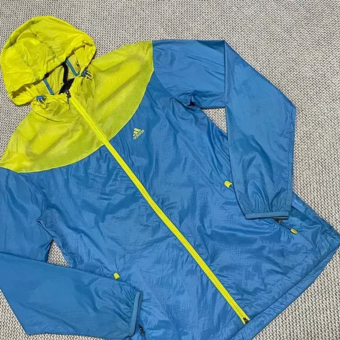 M 아디다스 여성 경량 바람막이 자켓 N.5880 상품이미지2