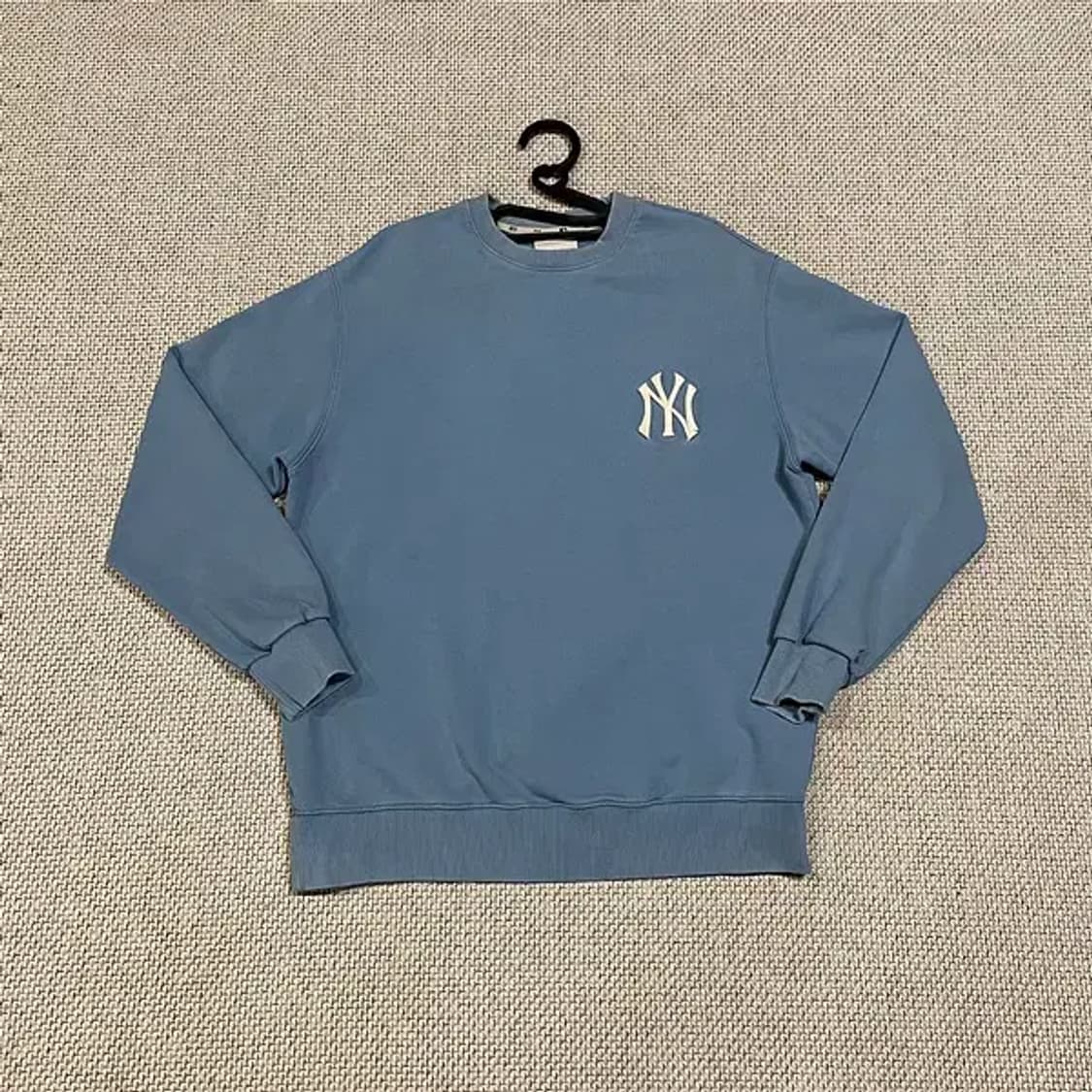 L MLB 뉴욕양키즈 라운드 맨투맨 N.5922 상품이미지1