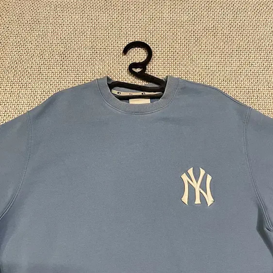 L MLB 뉴욕양키즈 라운드 맨투맨 N.5922 상품이미지3