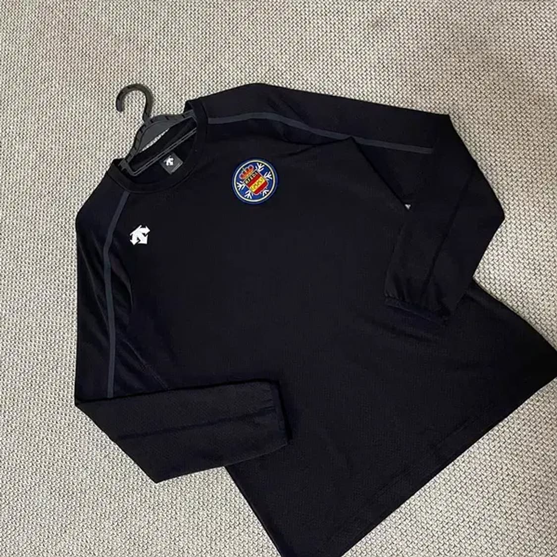 M 데상트 RFEDI 기능성 맨투맨 N.6341 상품이미지2