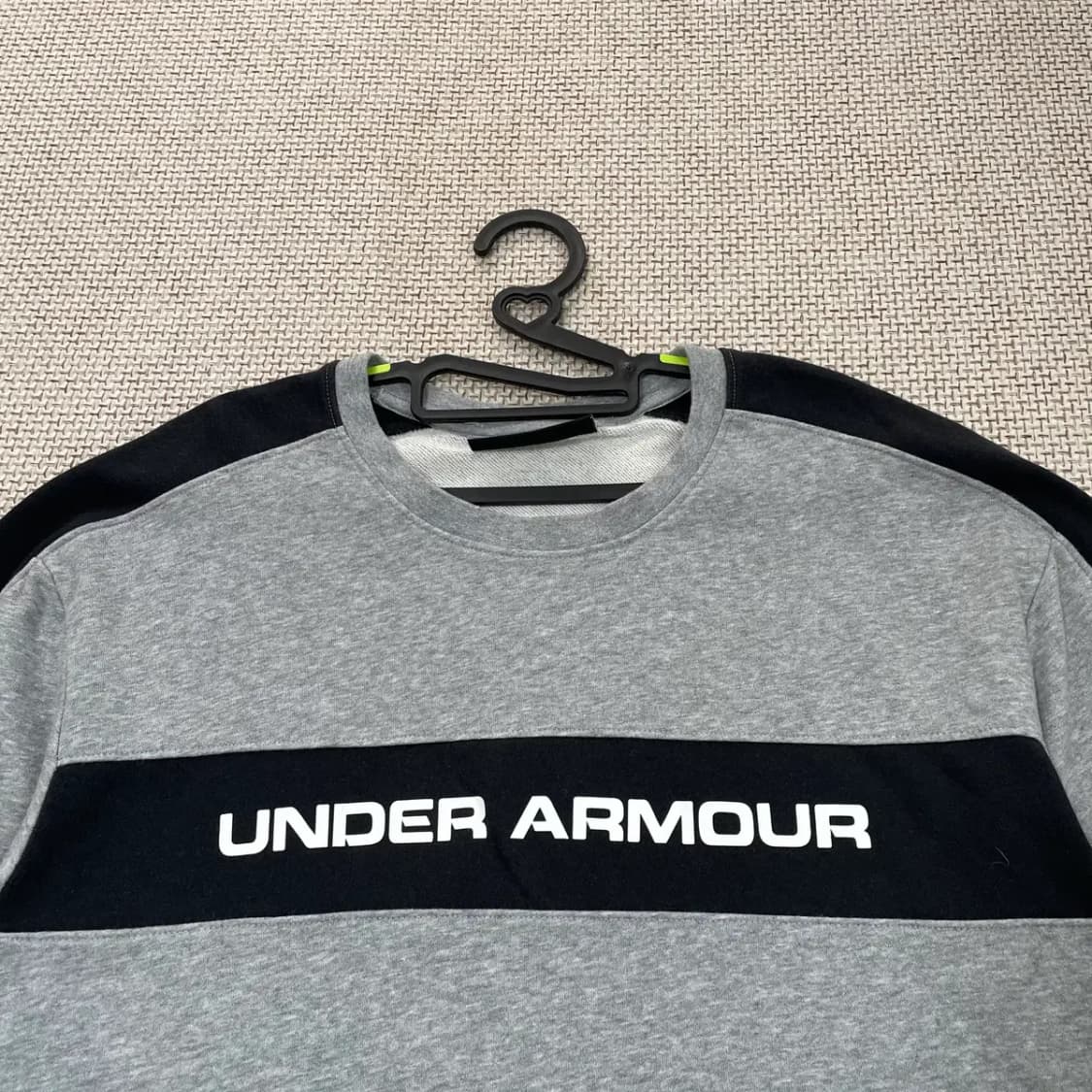 XL 언더아머 라운드 맨투맨 N.8970 상품이미지3