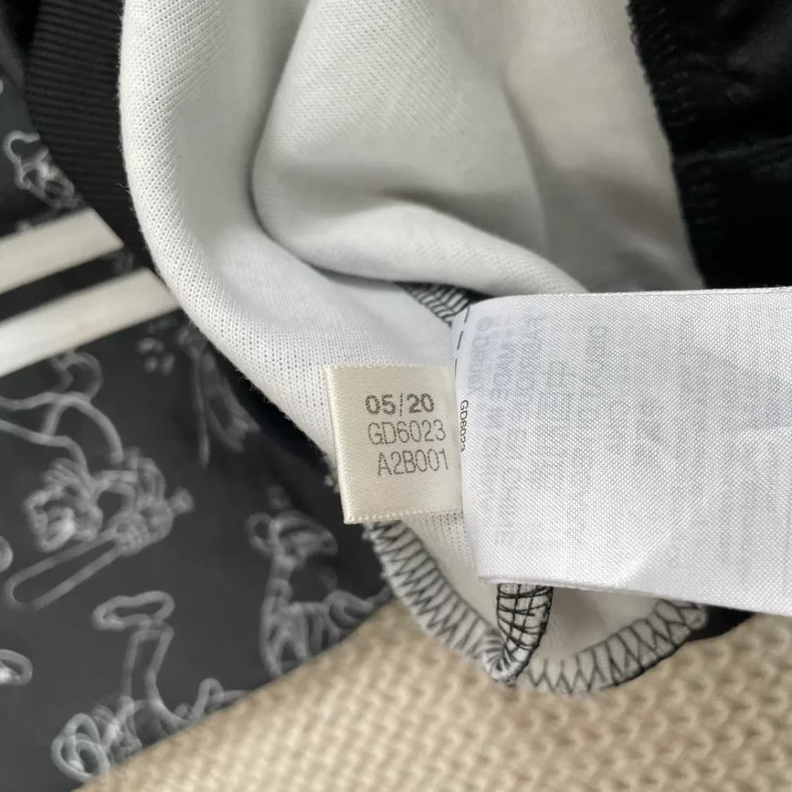 XL 아디다스 X 디즈니 콜라보 구피 트랙탑 져지 N.8976 상품이미지7