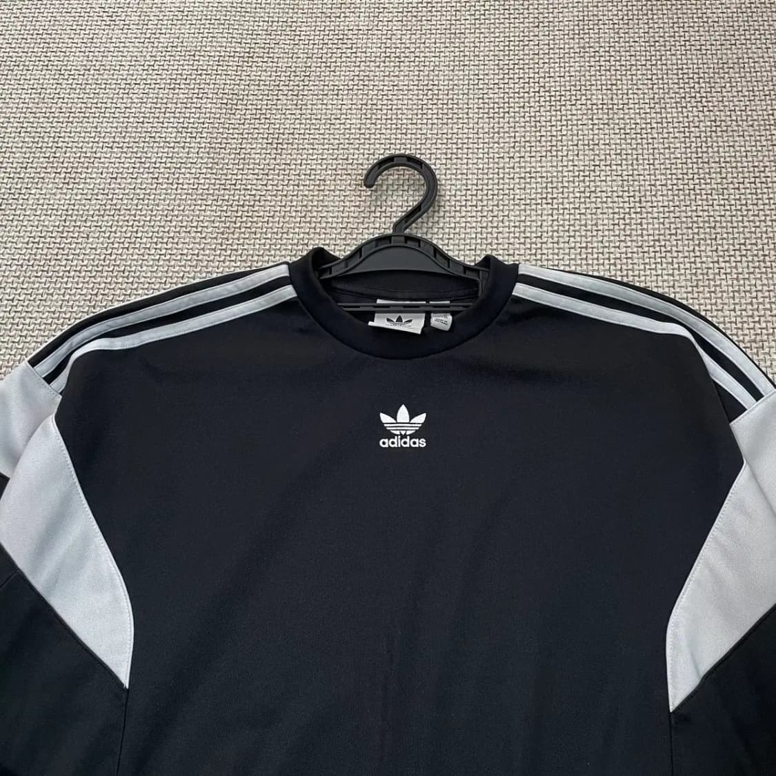 XS 아디다스 라운드 맨투맨 N.9021 상품이미지3