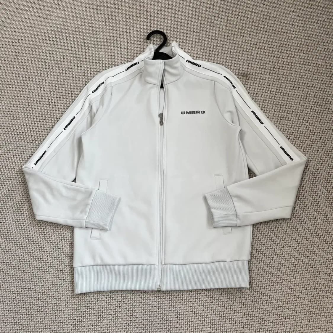 S 엄브로 트레이닝복 세트 상품이미지3